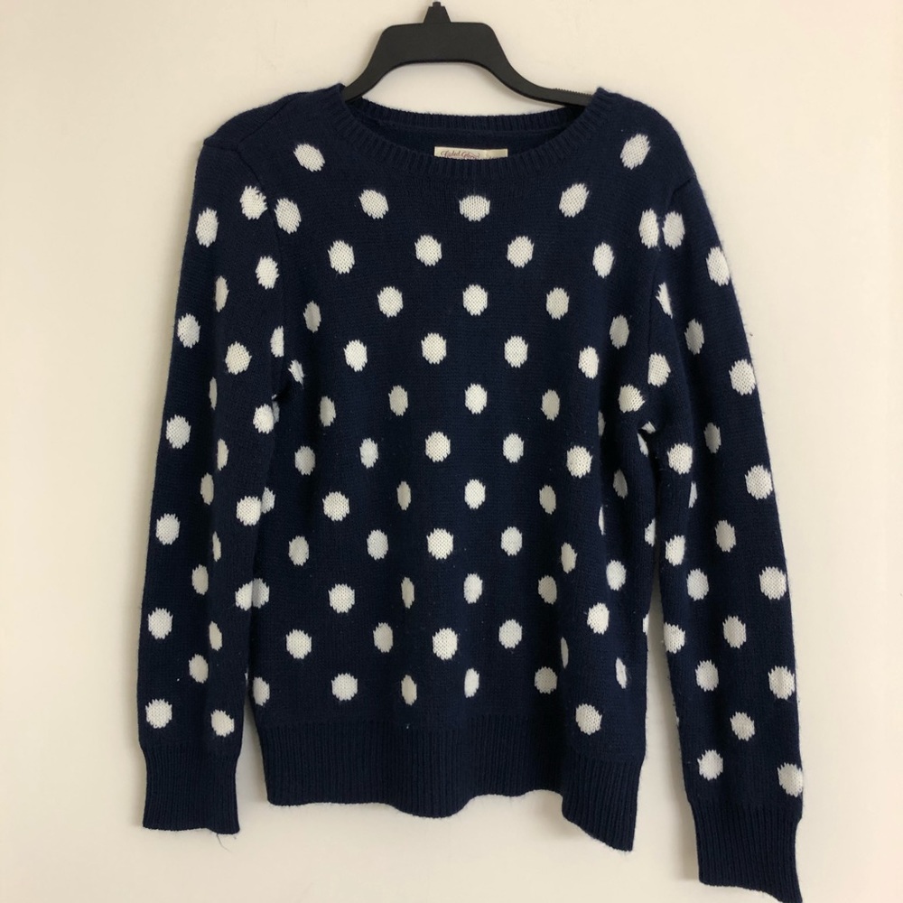 Polk a dot sweater